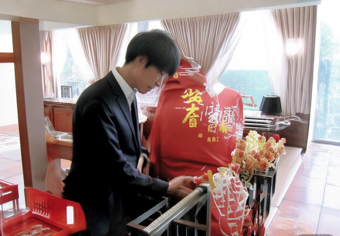 2018大阪樱花VS鹿岛鹿角：经典焦点之战回顾与战术解析(图2)